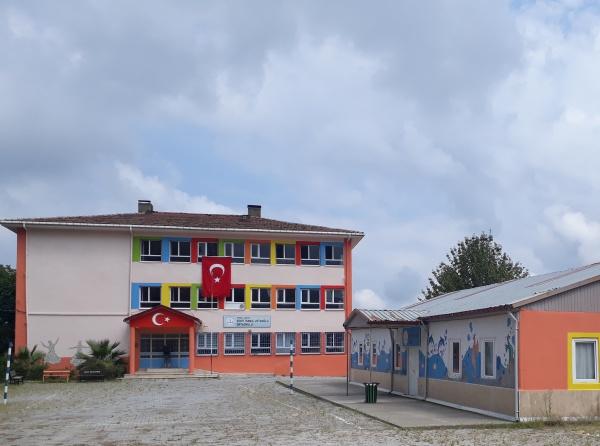 Şehit İsmail Ustaoğlu Ortaokulu Fotoğrafı